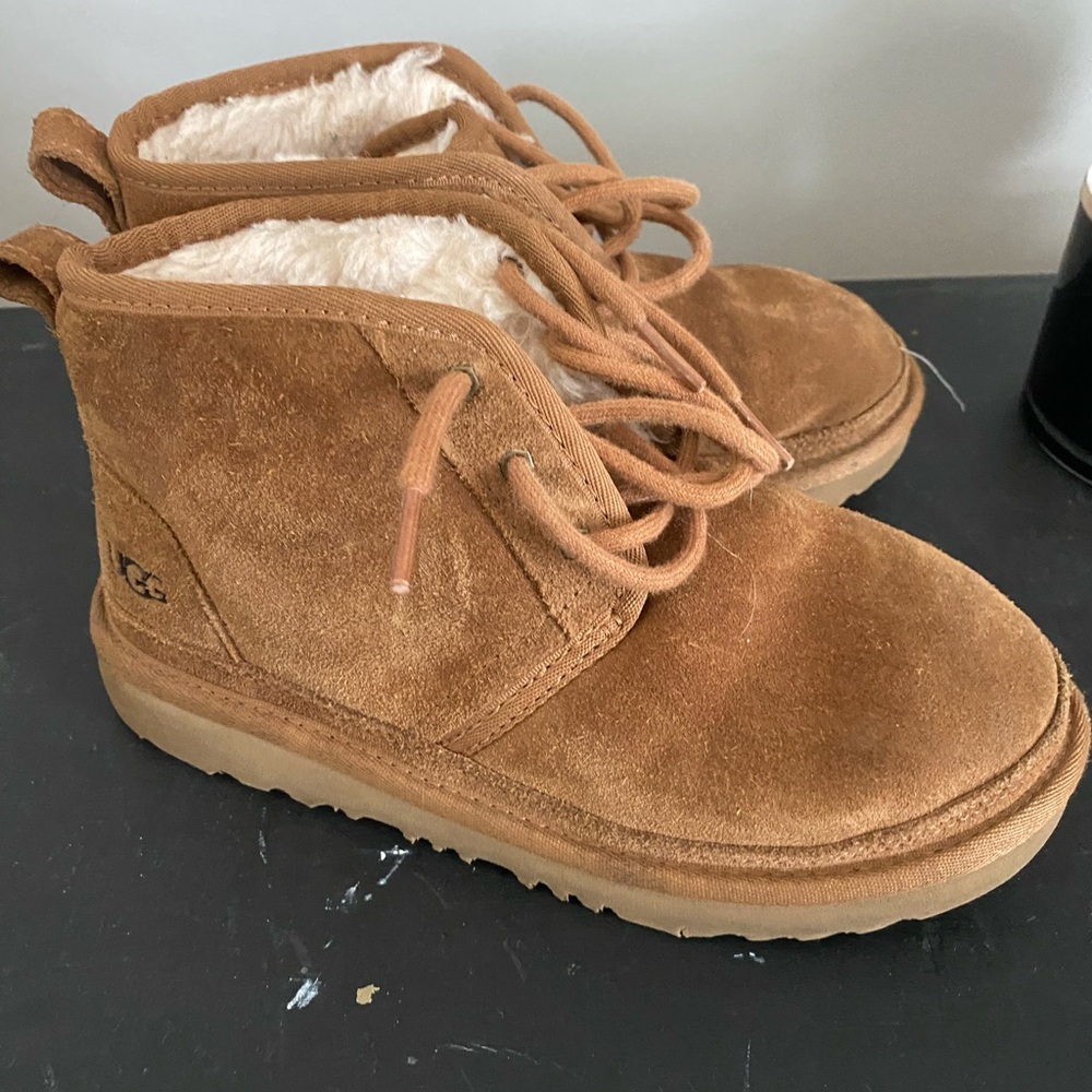 Ugg Boots with Laces